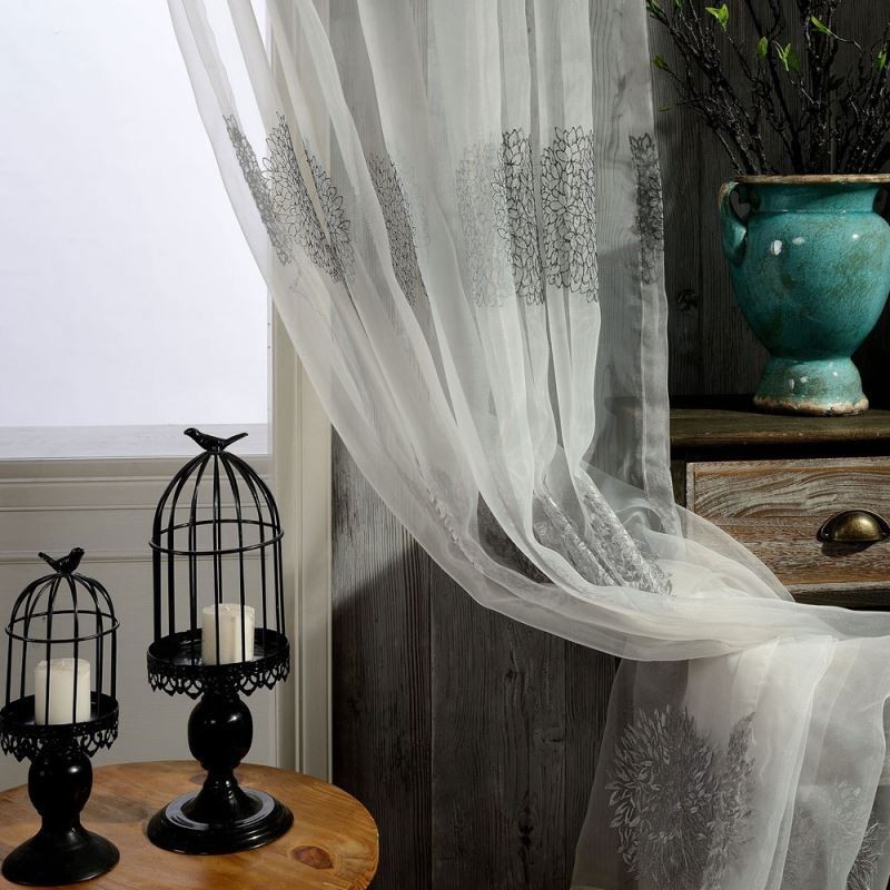 Atmungsaktiver Transparenter Vorhang, Maßgefertigter Vorhang, Blumencluster-Stickerei, Wohnzimmer